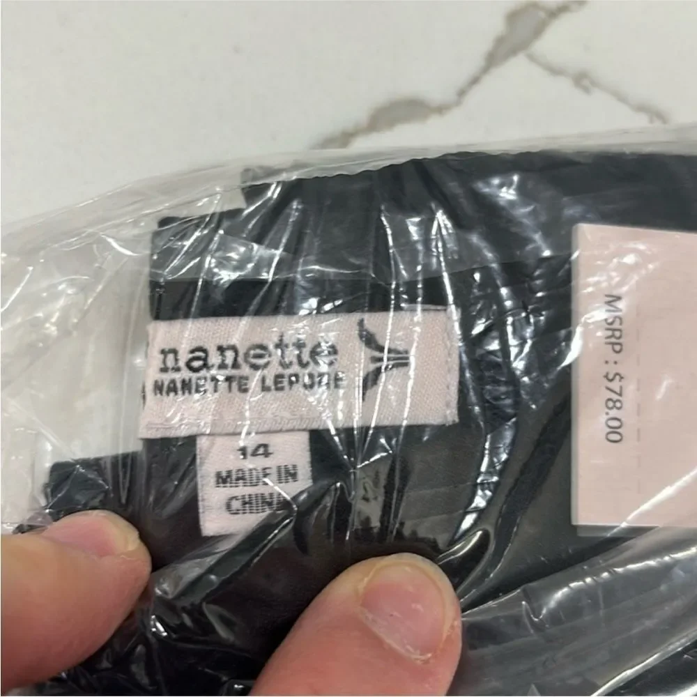 Nanette Nanette Lepore | Women’s Black Crop Flare Casual Dress Pants size 14 - Picture 5 of 7